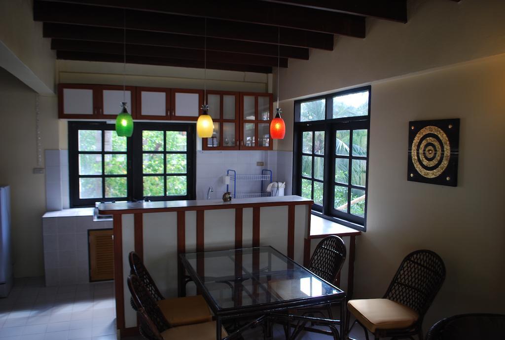 Sunset Apartment Phuket Patong Pokoj fotografie